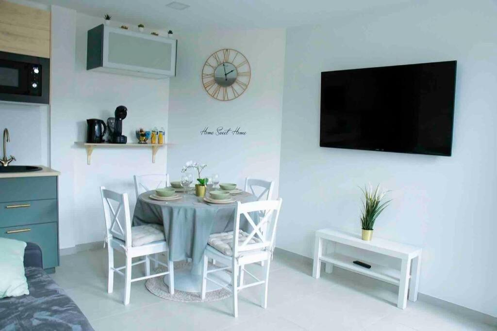 Appartement 5Min Aeroport Cdg Le Mesnil-Amelot ภายนอก รูปภาพ